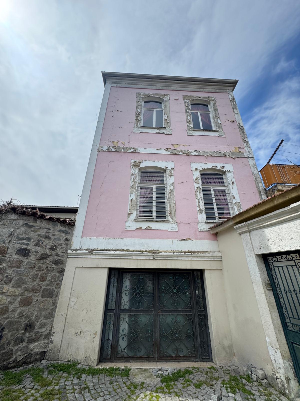 MABEL TOPALOĞLU'NDAN ORTAHİSAR MAHLLESİ KİRALIK 2+1 EŞYALI DAİRE